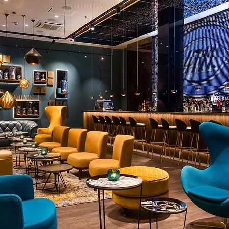 Motel One Koln-Waidmarkt Экстерьер фото